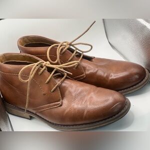 Sonoma Brown Chukka Boots with Distressed Leather